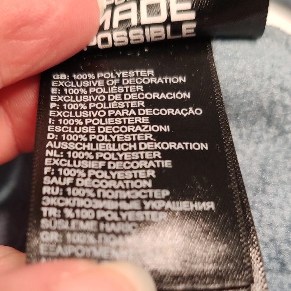 The North Face Tolmiepeak Pullover Fleece Sweater - Picture 7 of 7